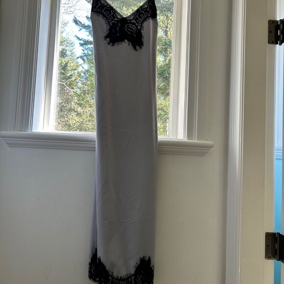 Mustard Seed Lilac and black lace evening dress or negligee - Picture 1 of 9